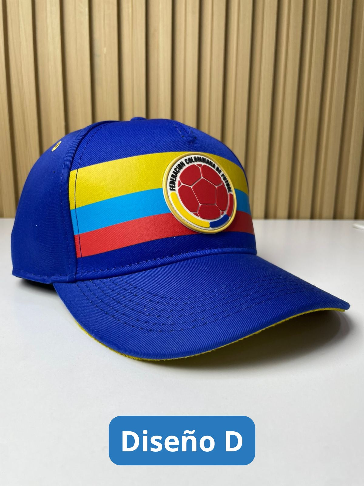 Gorra Tricolor LuviCol 2026