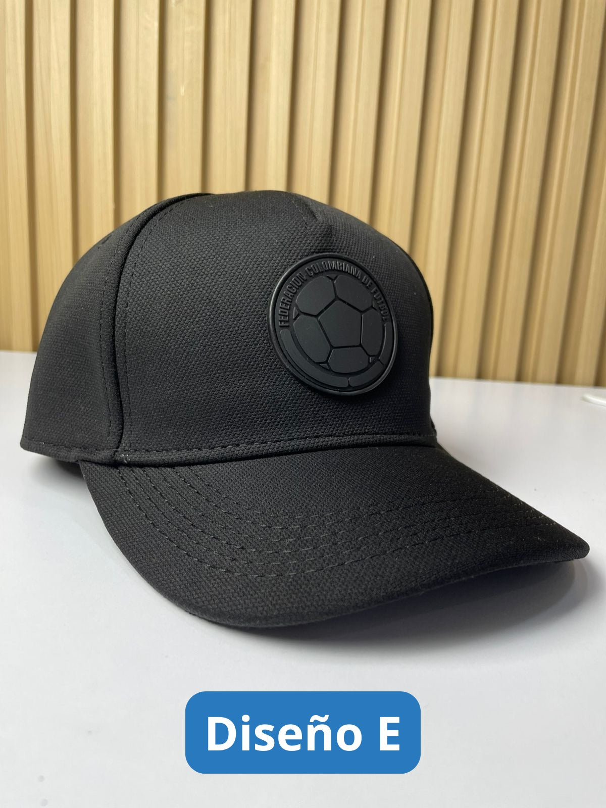 Gorra Tricolor LuviCol 2026