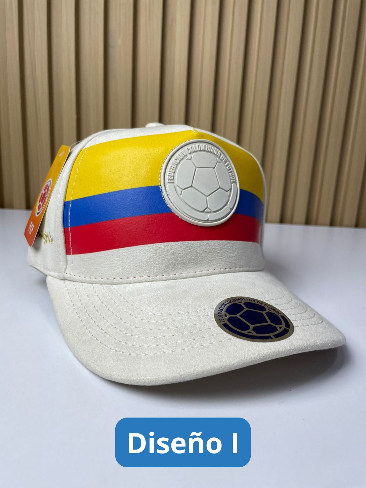 Gorra Tricolor LuviCol 2026