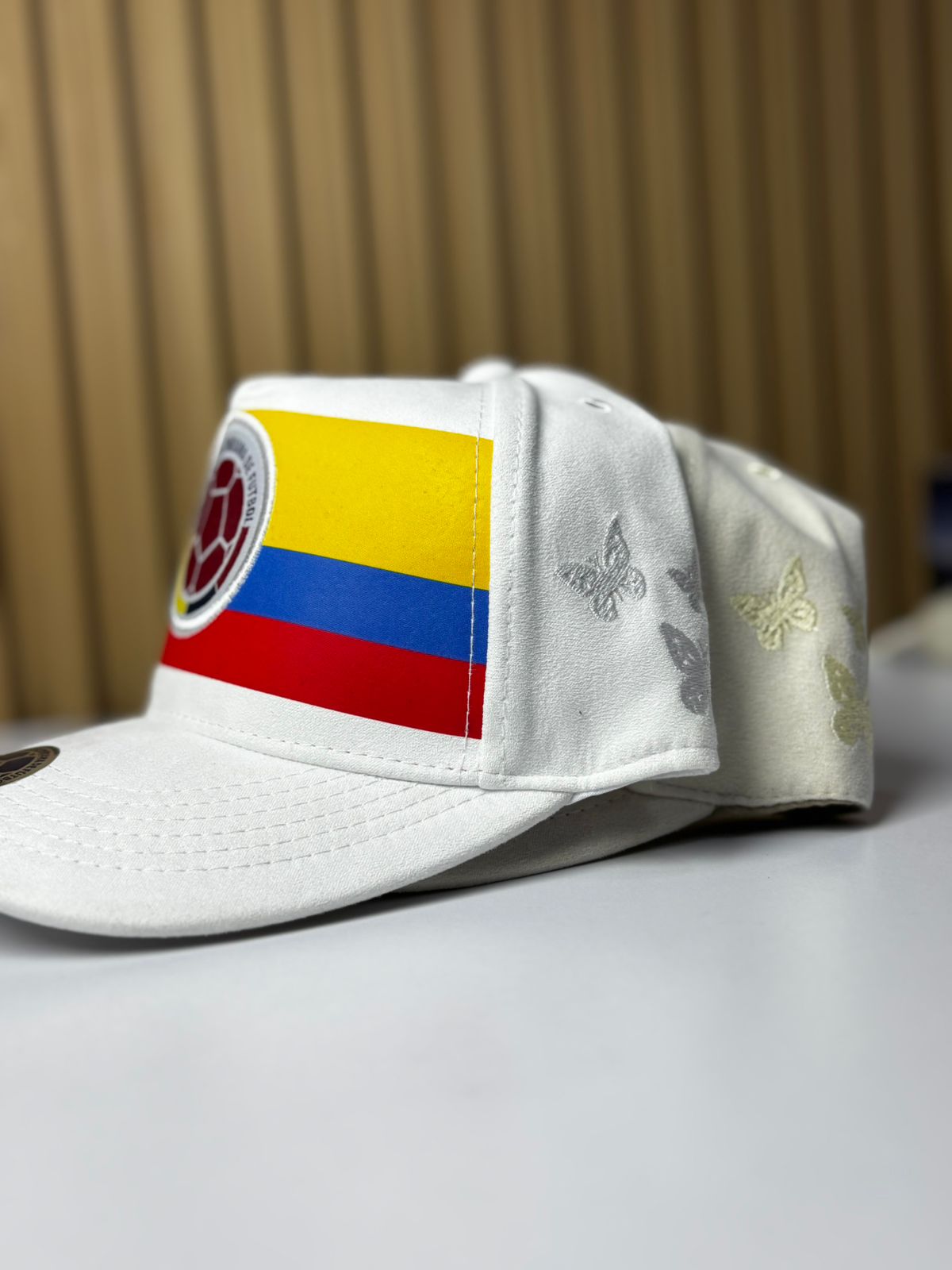 Gorra Tricolor LuviCol 2026